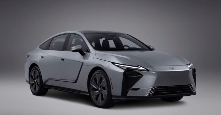 Lexus ES 350h Price